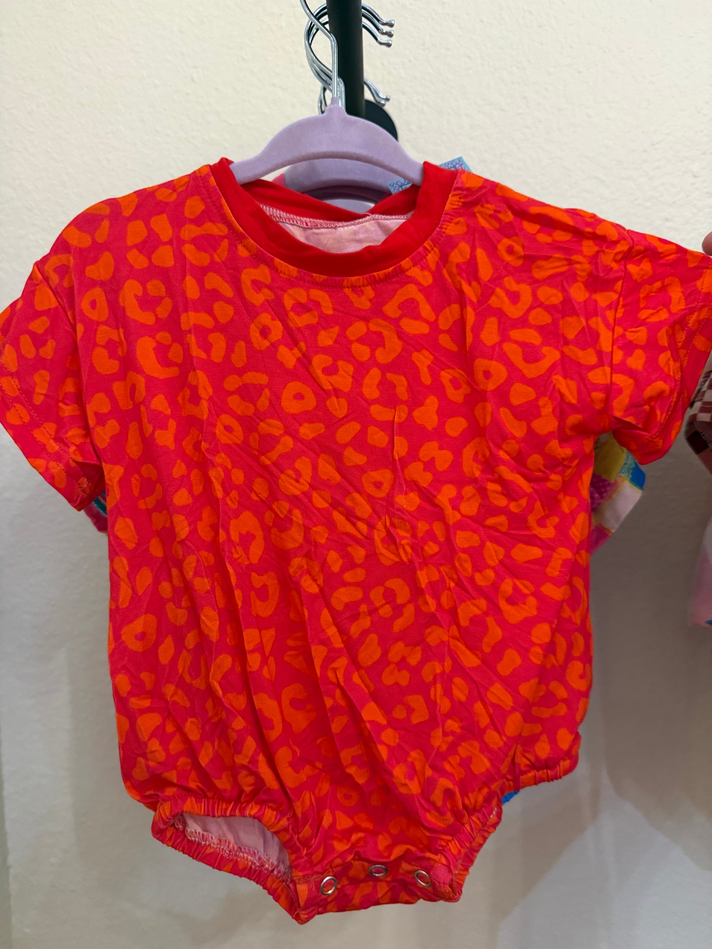 Neon Leopard Bamboo Bubble