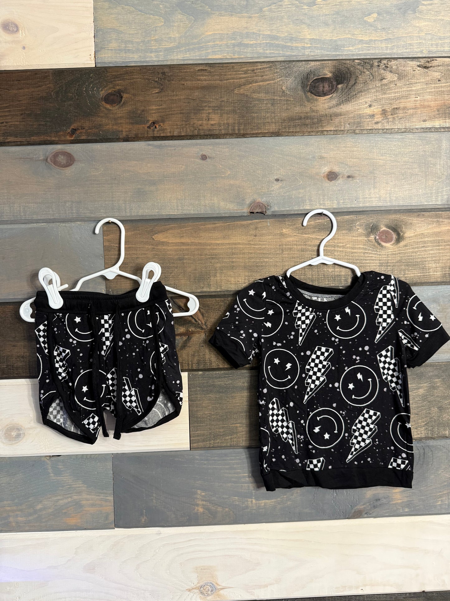 Black and White Smiley Bamboo Set