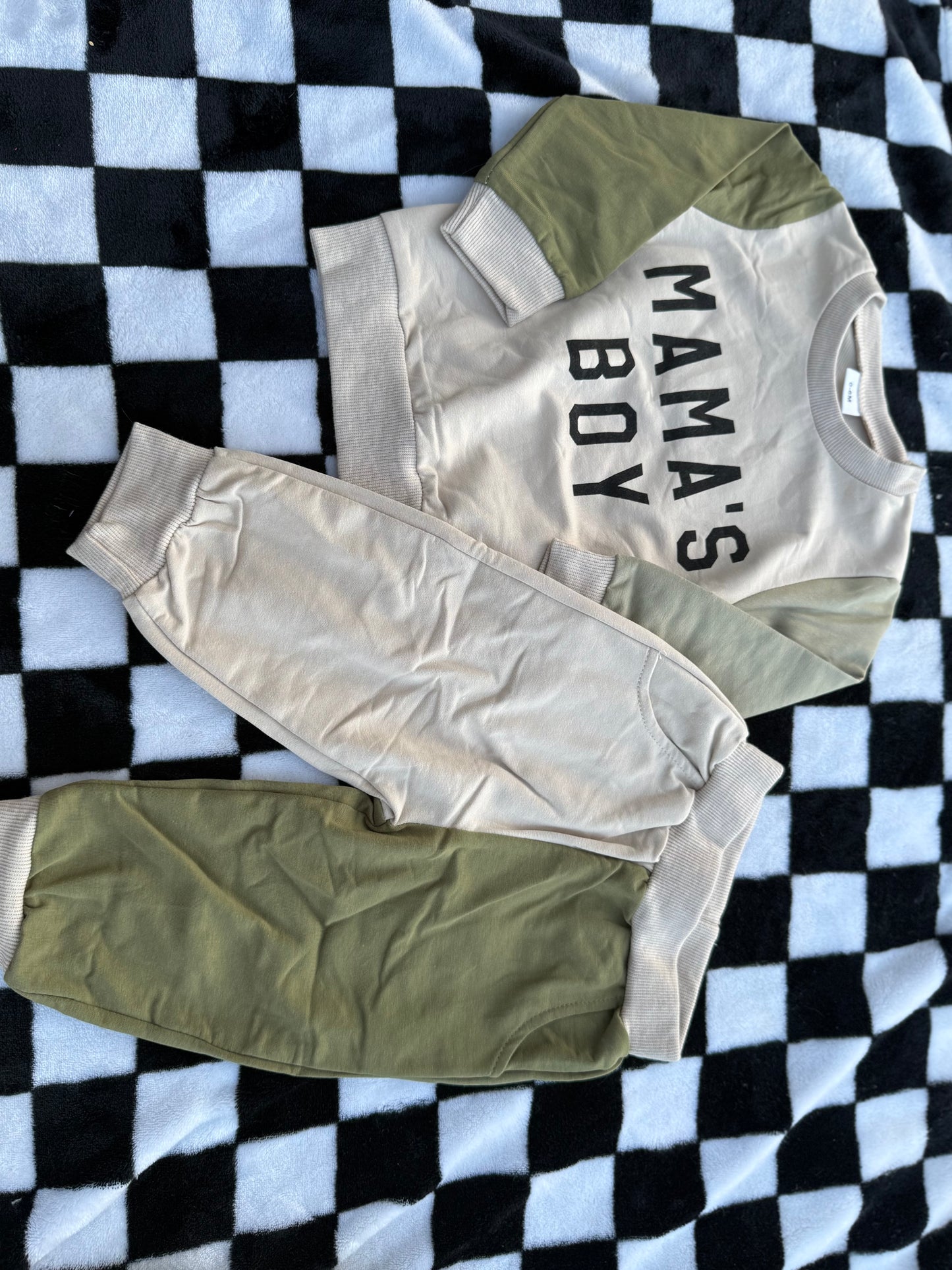 Trippy Mama’s Boy Set
