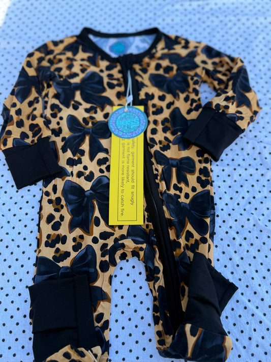 Coquette Leopard Bamboo Sleeper