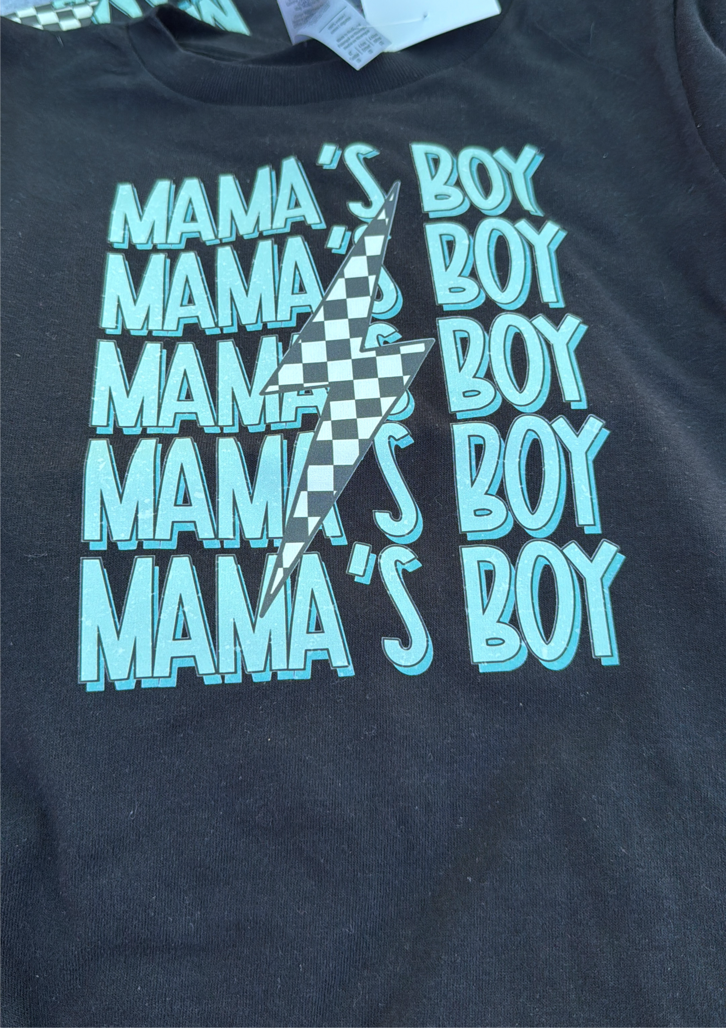 Mamas boy tee