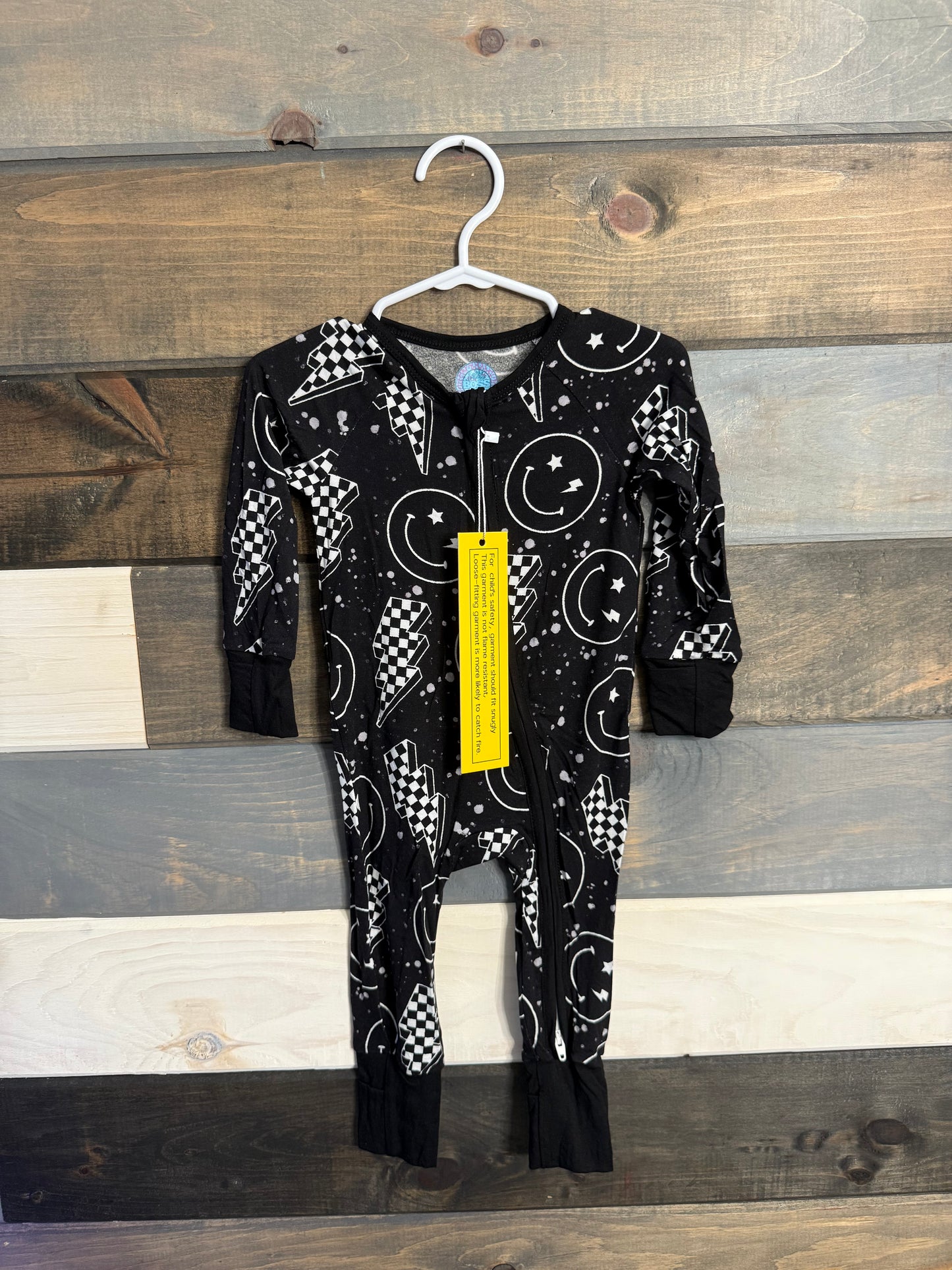 Black and White Smiley Bamboo Sleeper