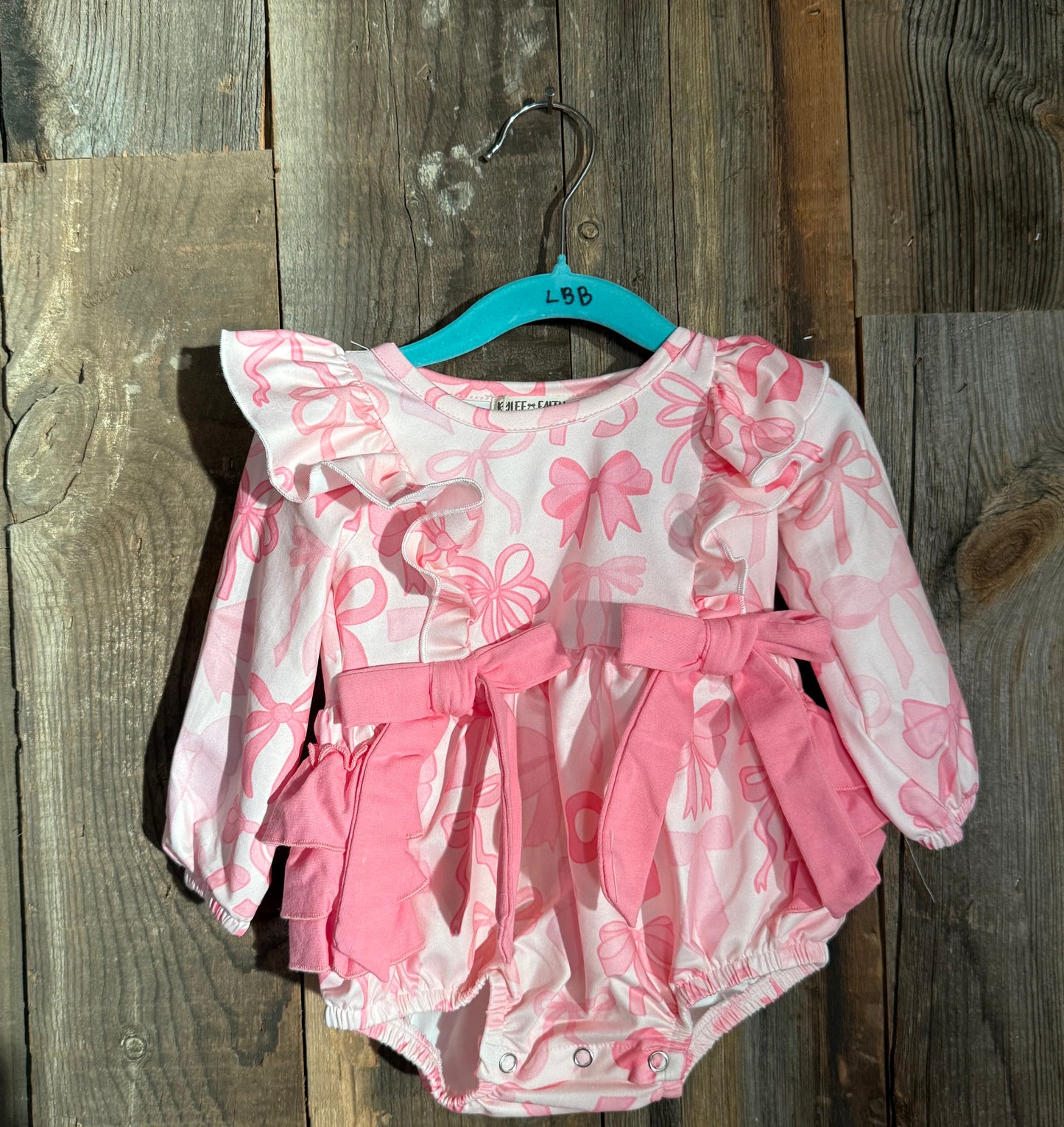Pink Bow Bubble