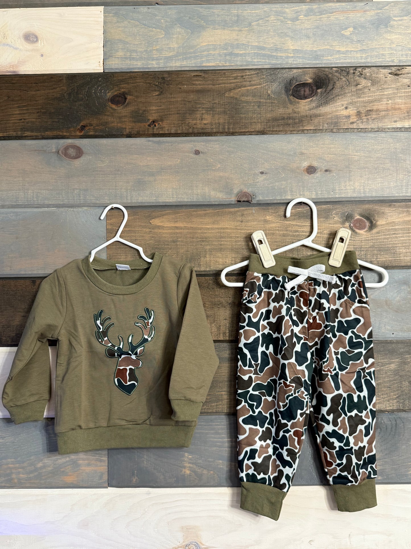 Camo Deer Set